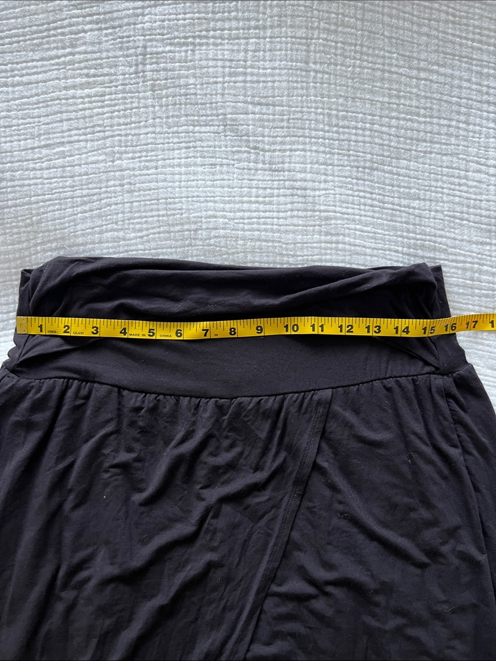 NWOT • Athleta Release Pant in Black (Tulip-Style Wrap Wide Leg Crop) • Large - Picture 9 of 11